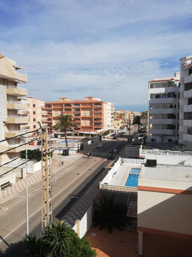 La Primavera Solo Familias Serviplaya Playa De Xeraco Exterior foto